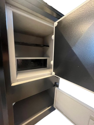 İki Kapılı Büro Tipi Evrak Kasası - 2